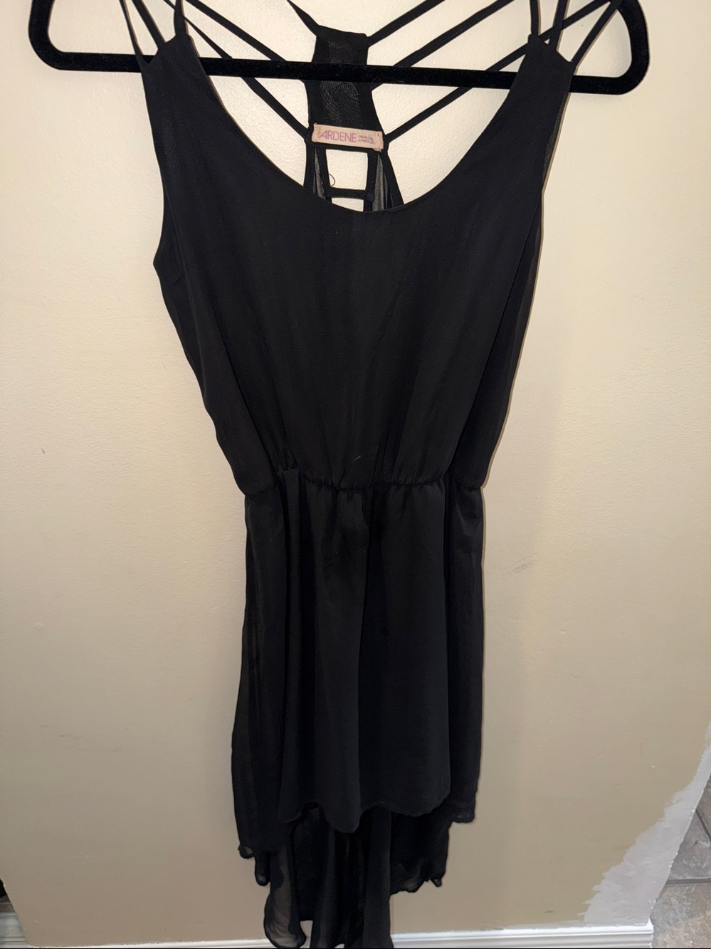 Ardene Black Strappy Chiffon High-Low Camisole